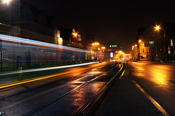 Obraz na płótnie Canvas Miasto nocą