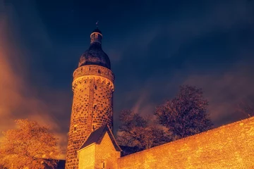 Poster Historischer Turm in der Zollfeste Zons bei Nacht © hespasoft