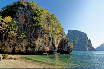 Fototapeta na wymiar Phang Nga island - Ko Lao La Ding - Thailand
