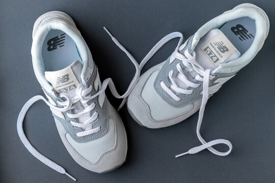 New Balance Shoes Images et videos libres de droits Adobe Stock