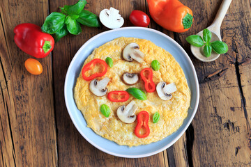 Omelette mit Pilzen und Paprika