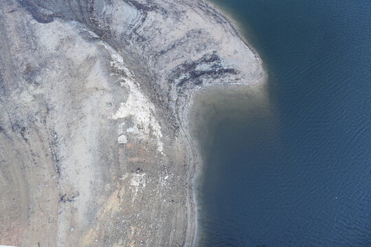 shoreline at the lake Applegate Lake