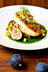 Chicken breast, pan seared to a crispy golden brown in brown butter and served with farm fresh organic vegetables: carrots, Brussels sprouts and green beans. Classic American restaurant favorite.