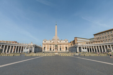 Fototapeta na wymiar St. Peter's Square and St. Peter's Basilica, Vatican