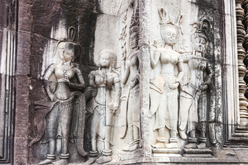 Stone carvings in Angkor Wat