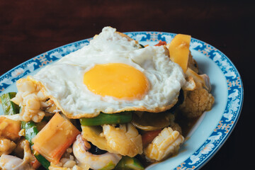chinese stir fried rice with sea food