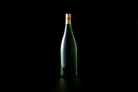 日本酒瓶の素材