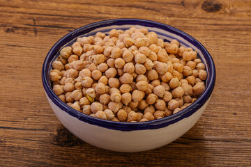 Vegan cuisine - Dry chickpea heap