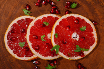 Grapefruit slices and pomegranate