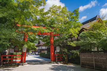 京都 下鴨神社 西参道の風景