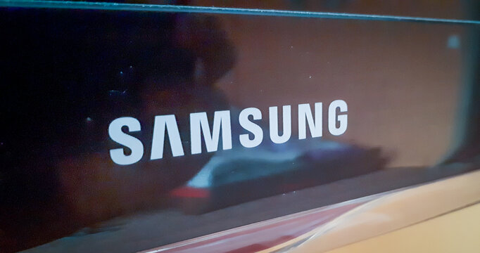 Samsung Tv Images Browse 387 Stock Photos Vectors And Video Adobe Stock
