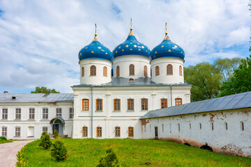 Fototapeta na wymiar St. George's (Yuriev) Male Monastery outside Veliky Novgorod, Russia