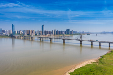 Fototapeta premium yangtze river cable stayed bridge