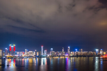 Fototapeta premium Nanchang, Jiangxi river views