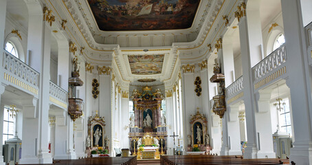 Fototapeta na wymiar Stadtpfarrkirche St.Verenar innen, Bad Wurzach