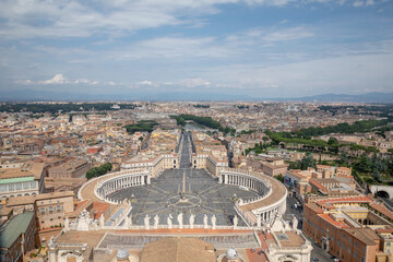 Naklejka premium Panoramic view on the St. Peter's square and city of Rome