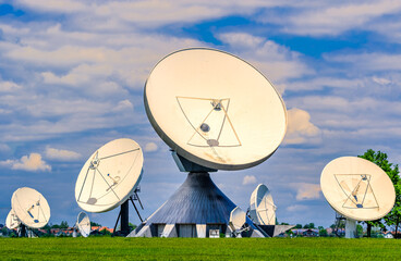 satellite earth station