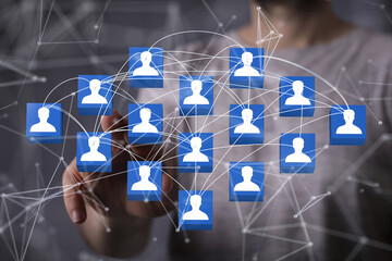 Telecommunication concept with abstract network structure