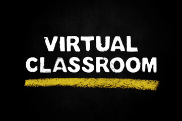 Schwarze Tafel oder Schild zeigt: Virtual Classroom