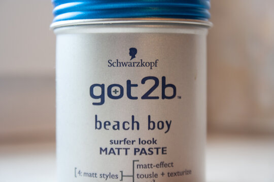Got2b and schwarzkopf brand logo background