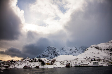 Fototapeta na wymiar Winter in Reine, Lofoten Islands, Northern Norway