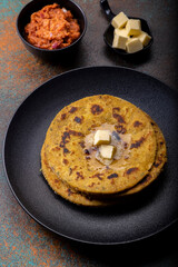 potato corn flour flat chapati with onion garlic dip