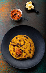 potato corn flour flat chapati with onion garlic dip