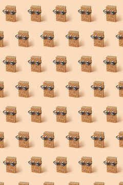 Diagonal pattern from sponges in pixel glasses.