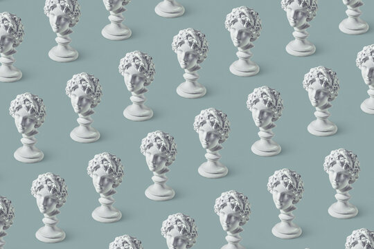 Gypsum heads of curly cupid pattern.