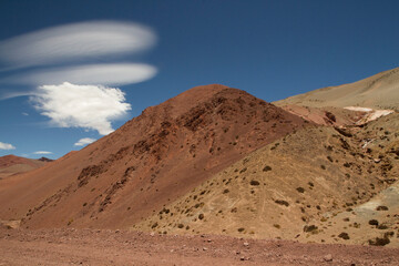 Fototapeta na wymiar High in the cordillera. View of the Andes mountains beautiful texture and brown color in Laguna Brava, La Rioja, Argentina.
