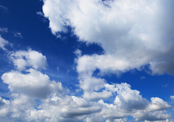Obraz premium Blue sky background with clouds