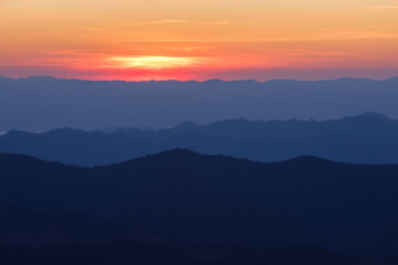 Fototapeta na wymiar Mountain ridge silhouette in the morning.