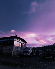 Fototapeta premium En una casa siempre hay gente trabajadora