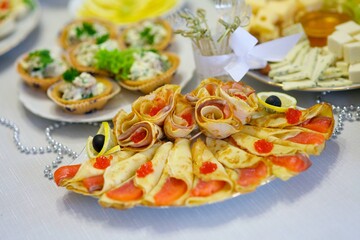 Appetizer canapés