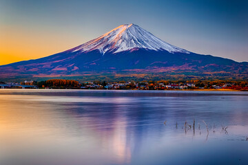 Fototapeta na wymiar Kawaguchiko Lake in Front of Picturesque Fuji Mountain in Japan.
