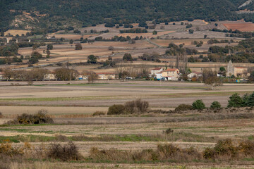 Fototapeta premium Promediano (Valle de Tobalina -- Burgos)