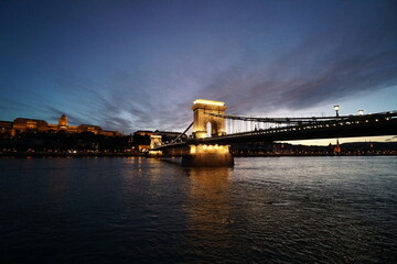 Fototapeta premium night, budapest, hungary, sunset, night, szechenyi bridge