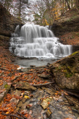 Fototapeta na wymiar Vertical of Lower Decew Falls in Ontario, Canada