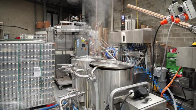 Steaming tank at brewery pan