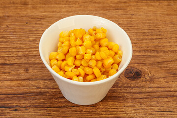 Sweet corn seeds in the bowl