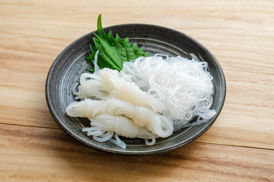 結びこんにゃくともどした春雨