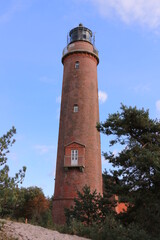 Blick auf den Leuchtturm von Darßer Ort in Mecklenburg-Vorpommern