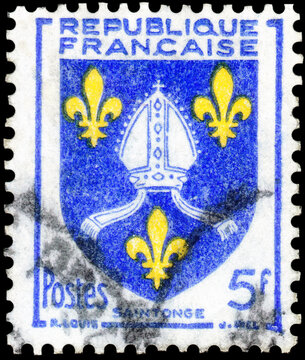 Postage stamp issued in the France with the image of the Provincial Arms - Saintonge. From the series on Coat of arms,  1954