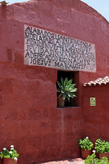 Couvent santa catalina phrase latine arequipa p&eacute;rou