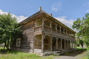 Fototapeta na wymiar Lyamus. Grodno. Belarus. The oldest wooden house in Belarus