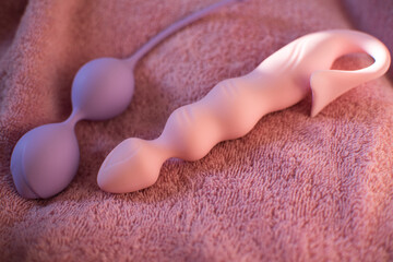 Kegel and vibrator sex toys