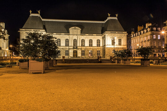 Parlement de Bretagne de nuit, Rennes, France