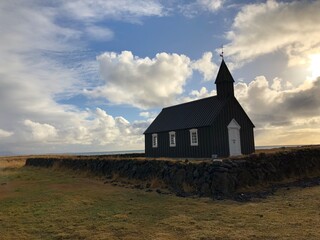 Fototapeta premium Black Church in Iceland - Oct 15, 2018