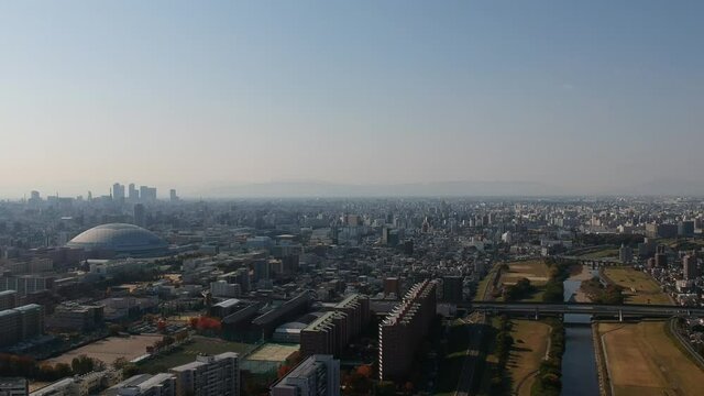 航空撮影した冬の名古屋市の町風景