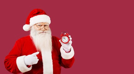 Advert advertisement.